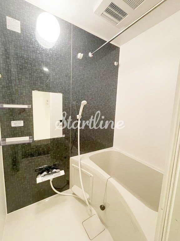 FLレジデンス新宿IIIの物件内観写真