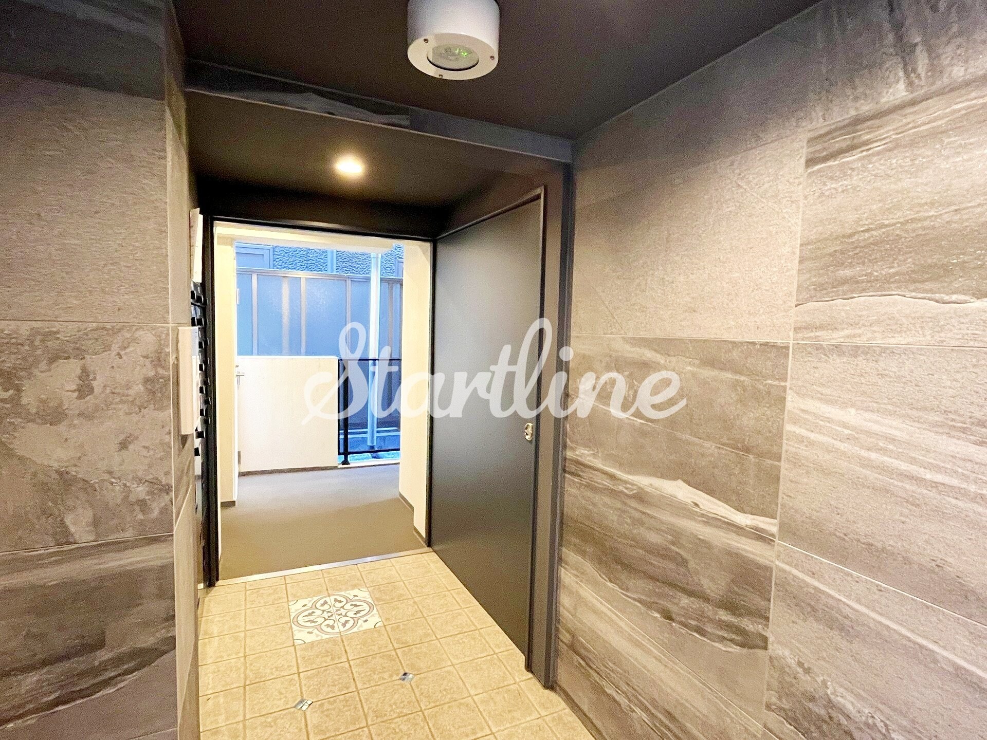 FLレジデンス新宿IIIの物件内観写真