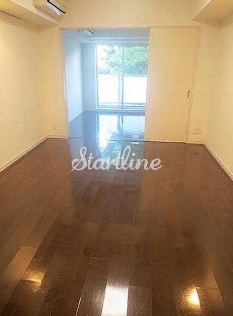 エスティメゾン東新宿の物件内観写真