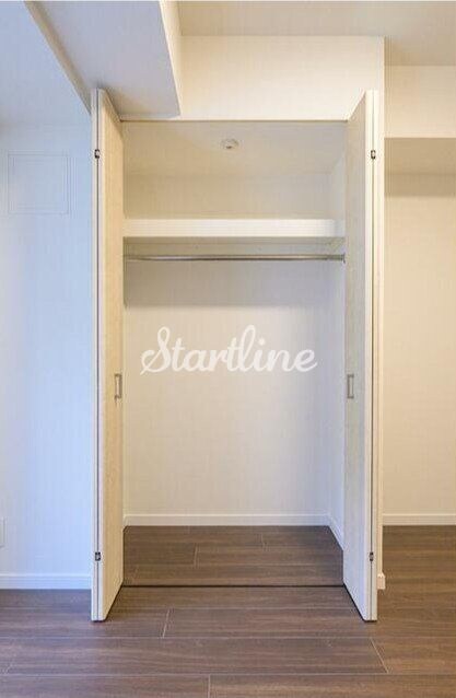 エスティメゾン東新宿の物件内観写真