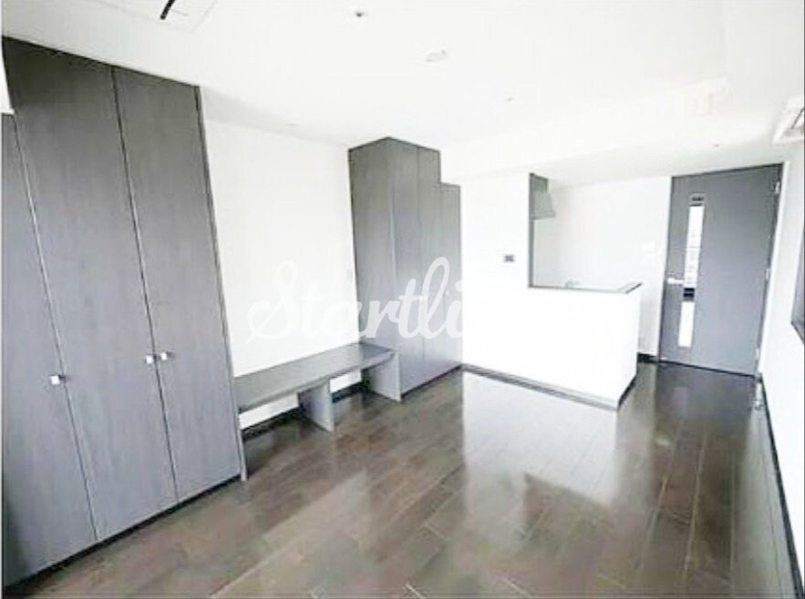 コンフォリア北参道　の物件内観写真