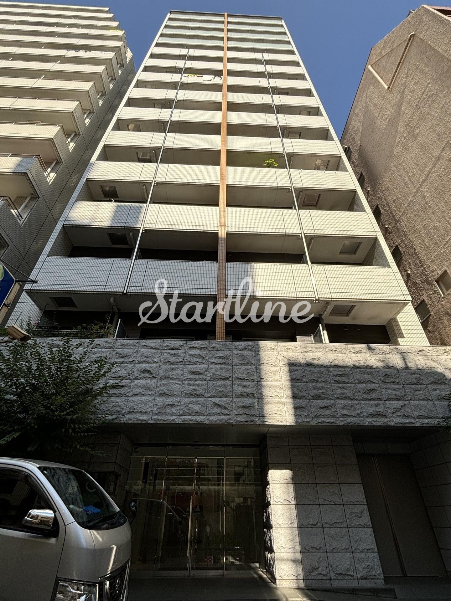 ガーラプレイス新宿御苑の物件外観写真