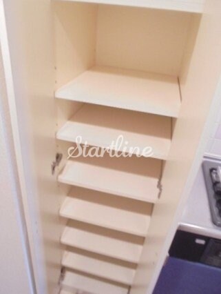 スカイコート新宿壱番館の物件内観写真