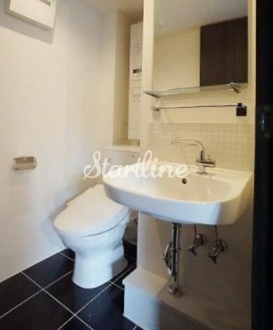 ルクレ東新宿の物件内観写真