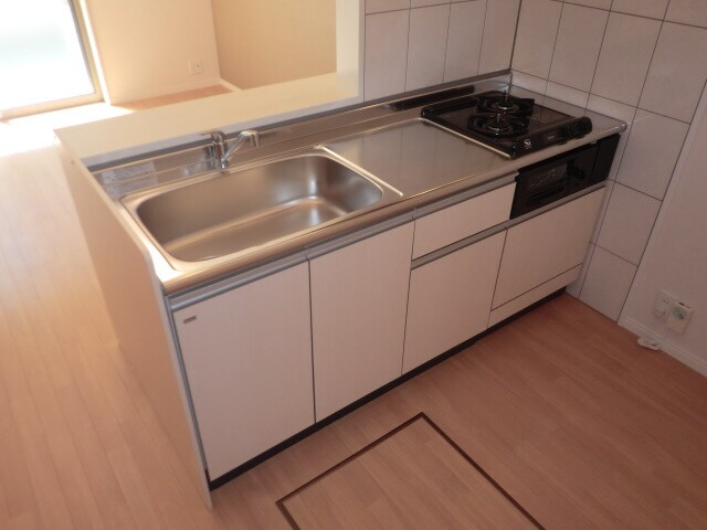 大久保駅 バス10分  金ヶ崎下車：停歩7分 1階の物件内観写真