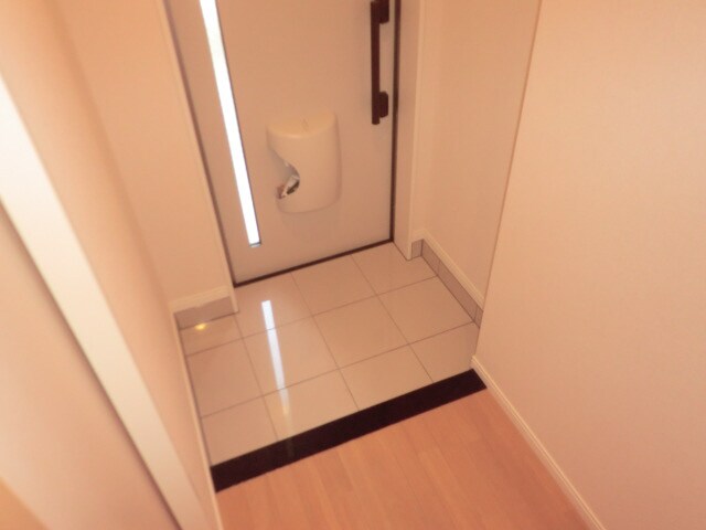 大久保駅 バス10分  金ヶ崎下車：停歩7分 1階の物件内観写真