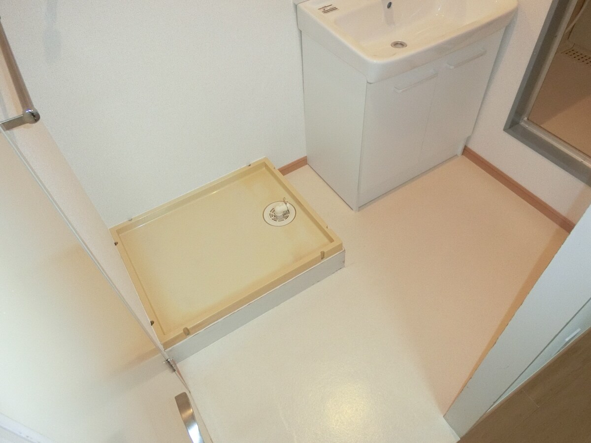 明石駅 バス13分  伊川谷小学校前下車：停歩7分 1階の物件内観写真