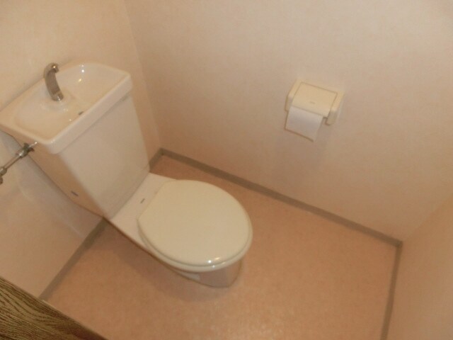 明石駅 バス15分  赤羽中央下車：停歩3分 3階の物件内観写真