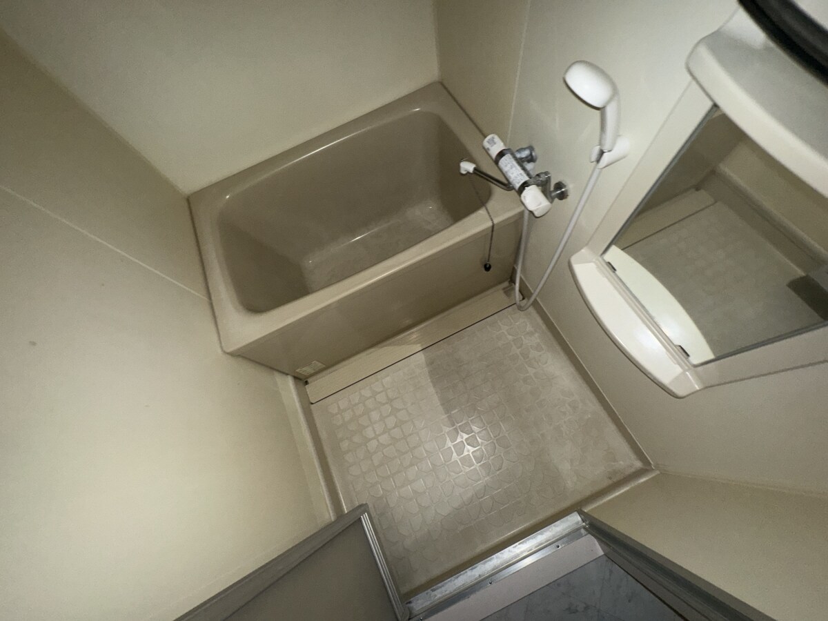 明石駅 バス12分  石塚下車：停歩1分 2階の物件内観写真