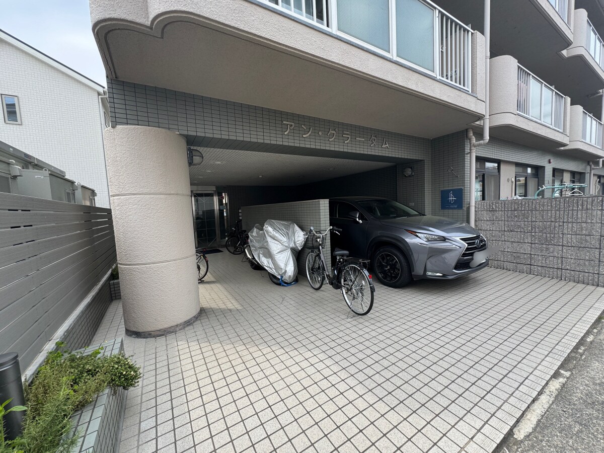 明石駅 バス12分  石塚下車：停歩1分 2階の物件外観写真