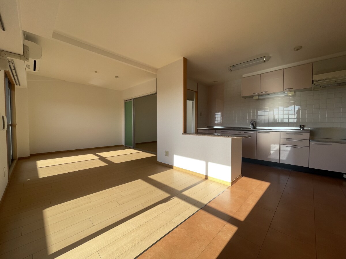 明石駅 バス15分  日向前下車：停歩3分 5階の物件内観写真