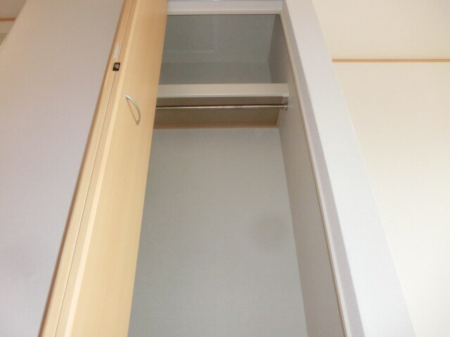 明石駅 バス8分  吉田下車：停歩7分 2階の物件内観写真