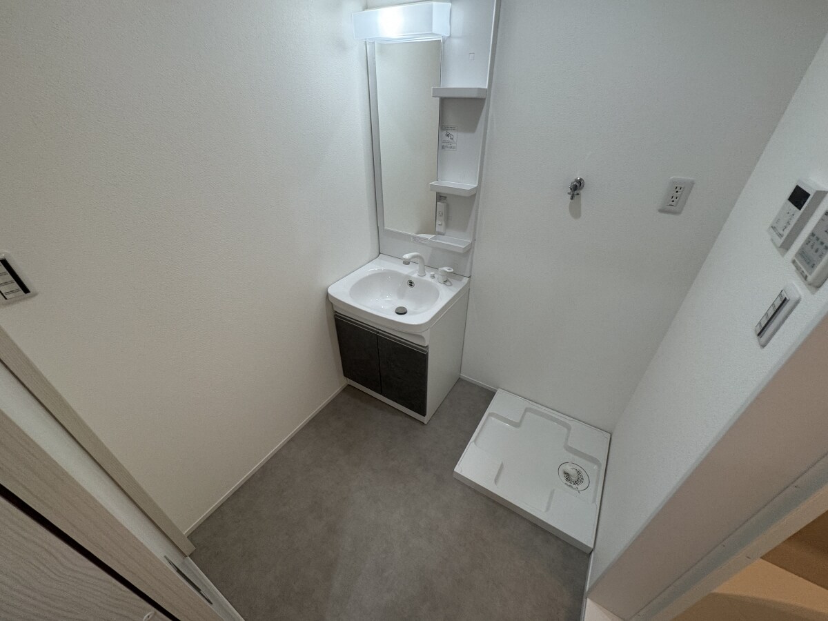 土山駅 徒歩1分 1階の物件内観写真