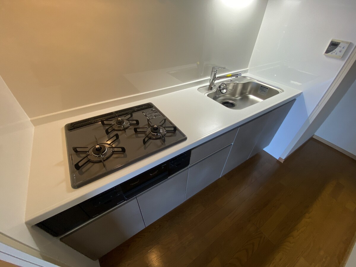 朝霧駅 バス10分  神陵台下車：停歩38分 9階の物件内観写真