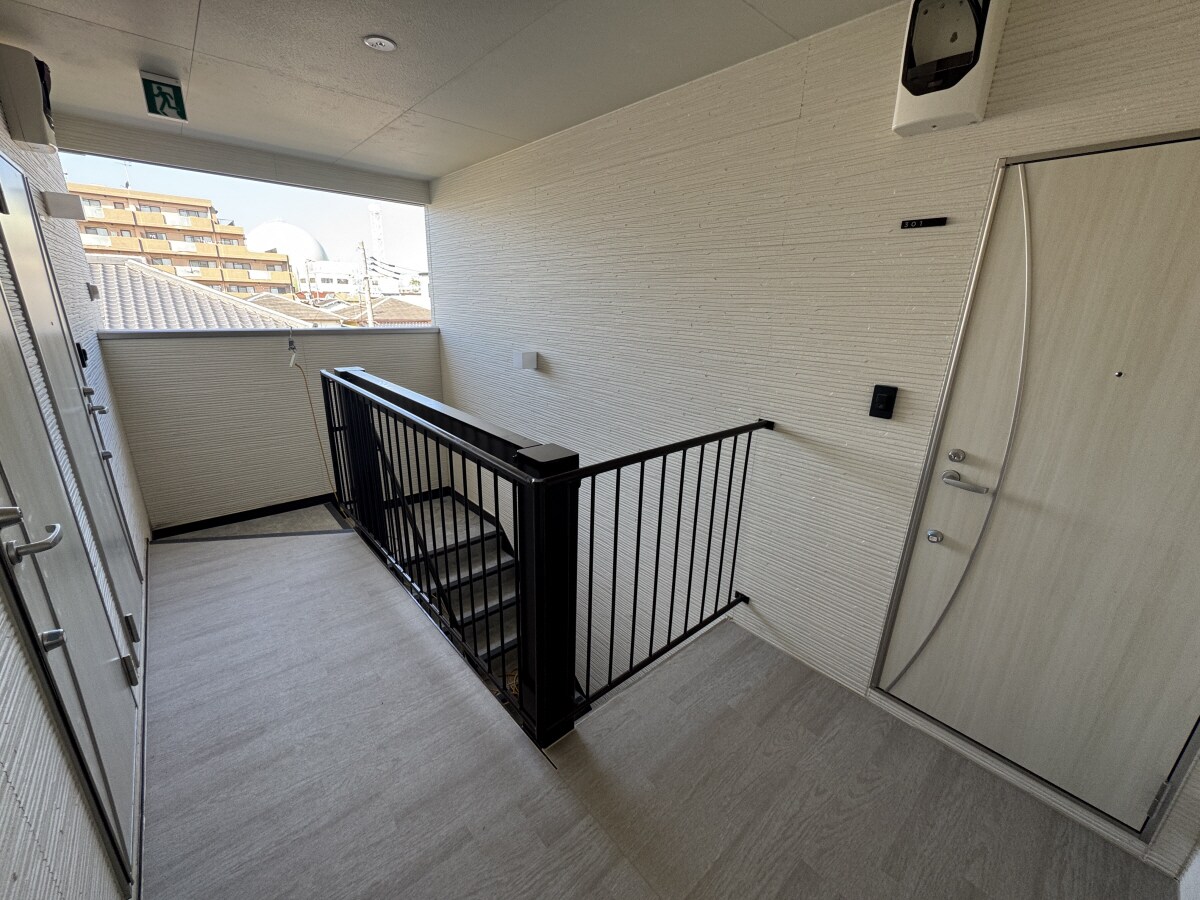 西新町駅 徒歩8分 1階の物件内観写真