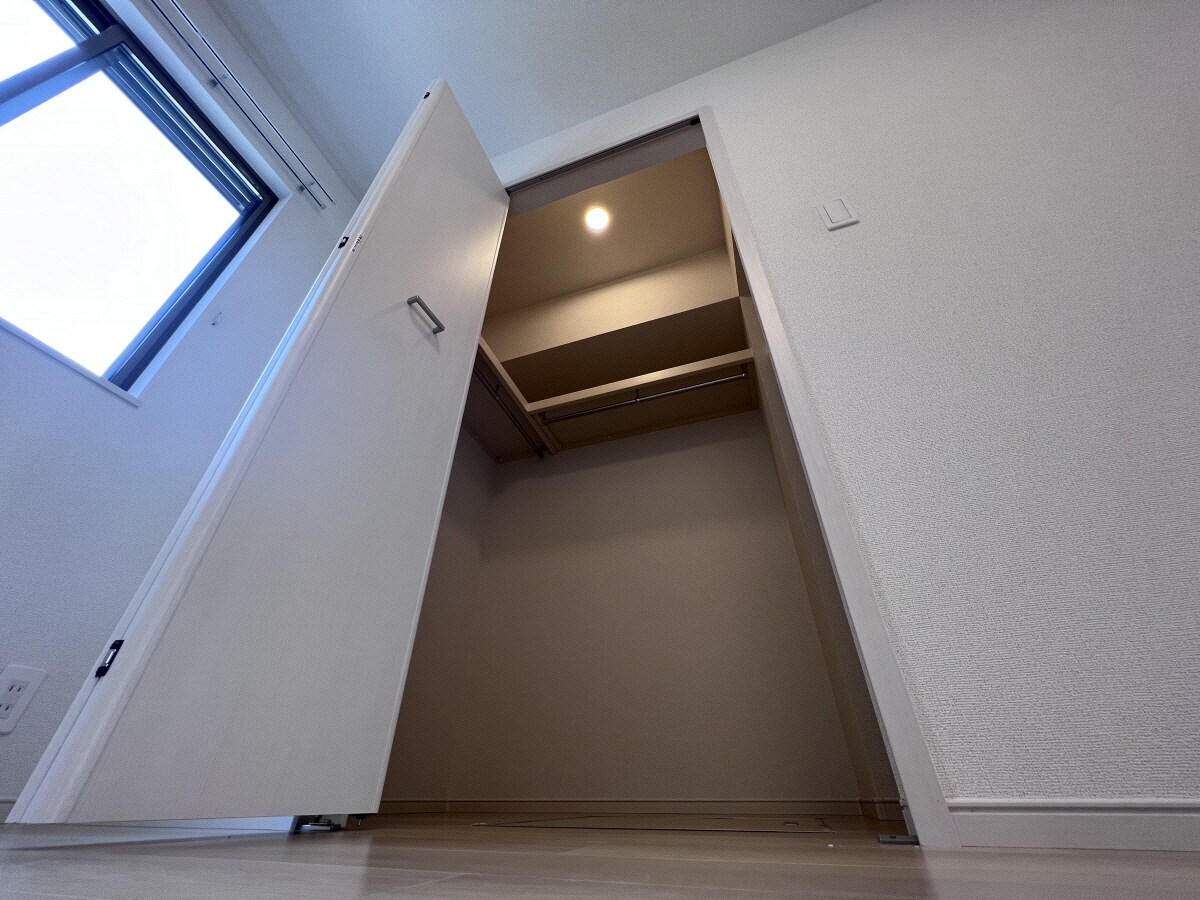 明石駅 バス11分  井出下車：停歩2分 2階の物件内観写真