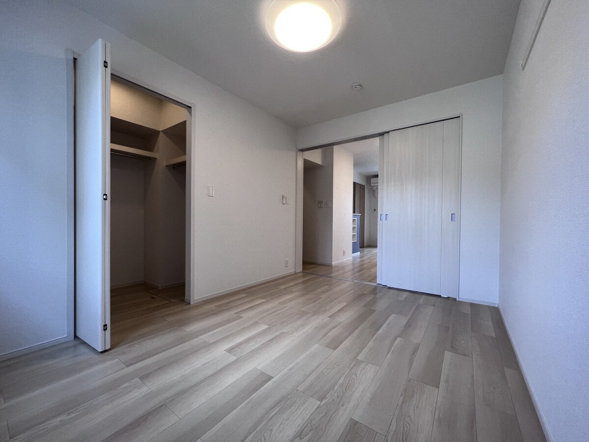 明石駅 バス11分  井出下車：停歩2分 2階の物件内観写真