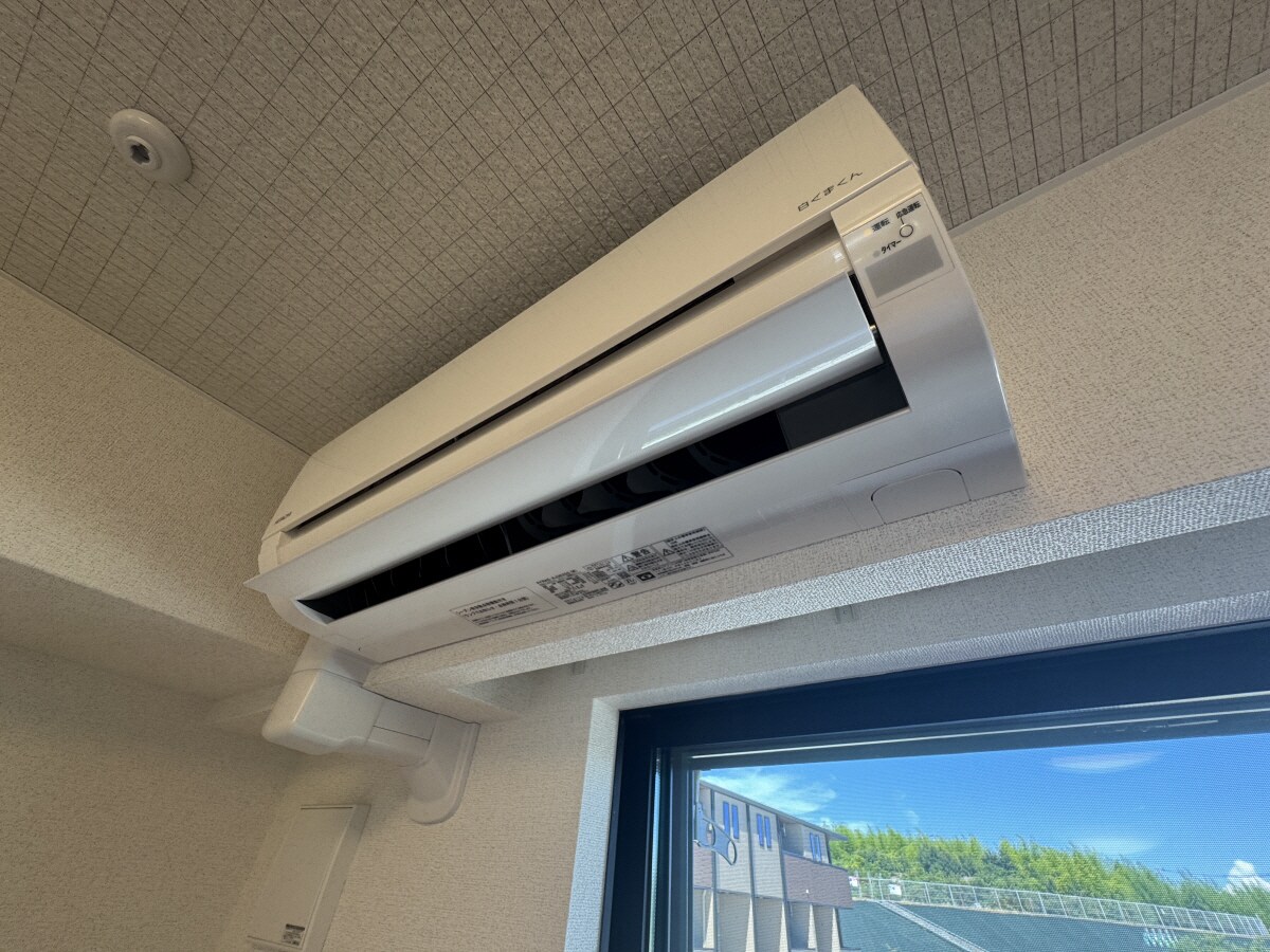 土山駅 バス5分  泥ヶ谷下車：停歩2分 1階の物件内観写真