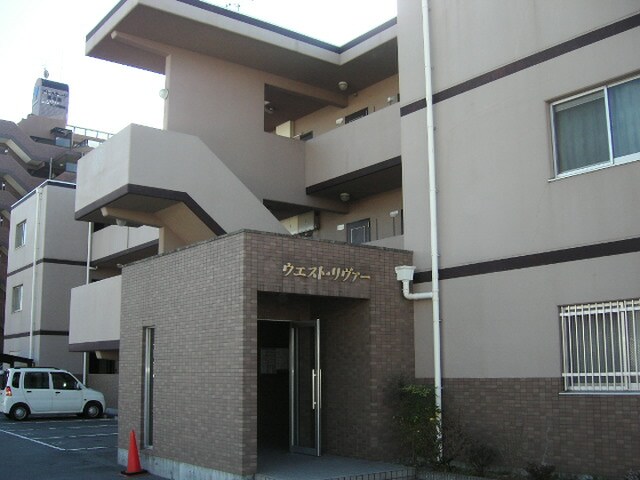 土山駅 徒歩8分の物件外観写真