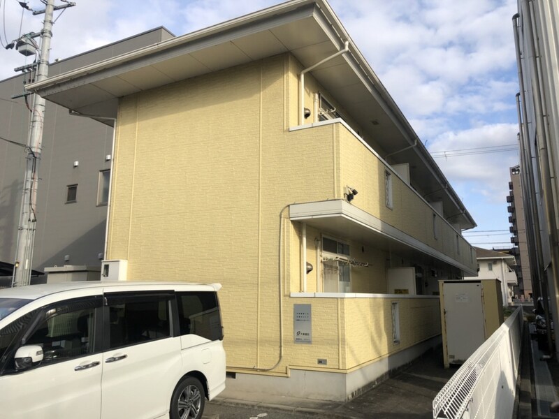 フラッツネオシティーの物件外観写真