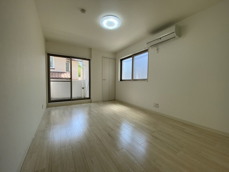 Cｌair市役所前の物件内観写真