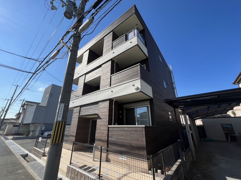 ヴェルデュール・グレイスの物件外観写真