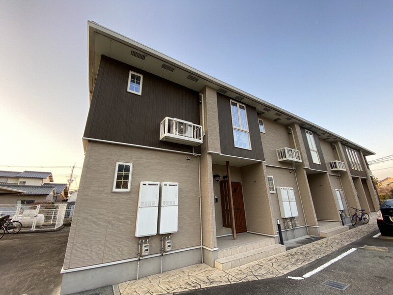 ヴィラ・カルティベートの物件外観写真