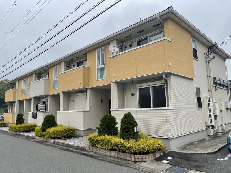 カトレーヴⅥの物件外観写真