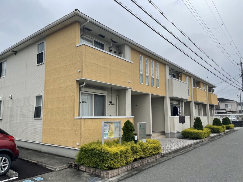 カトレーヴⅥの物件外観写真