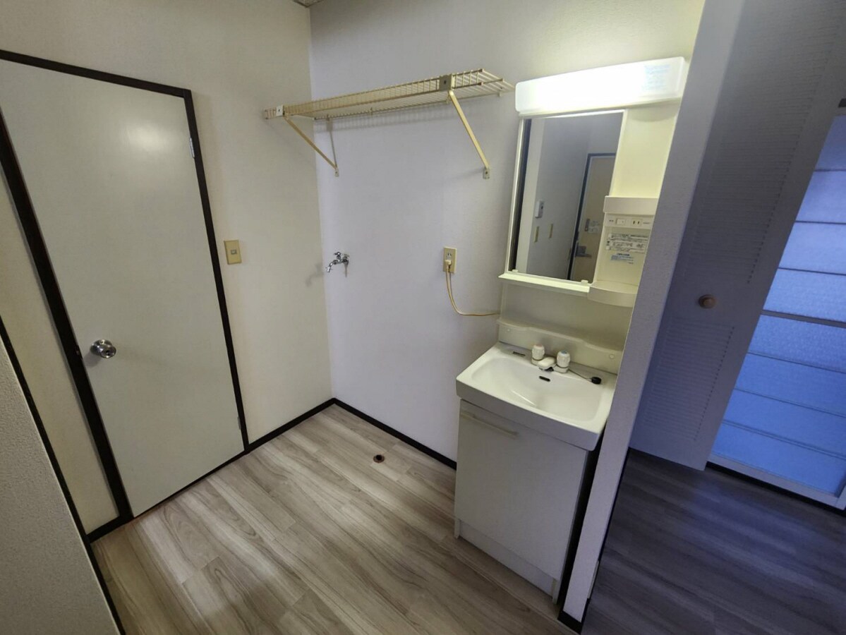 サンシティー北新在家　B棟の物件内観写真