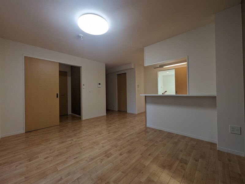 アイリスガーデンの物件内観写真