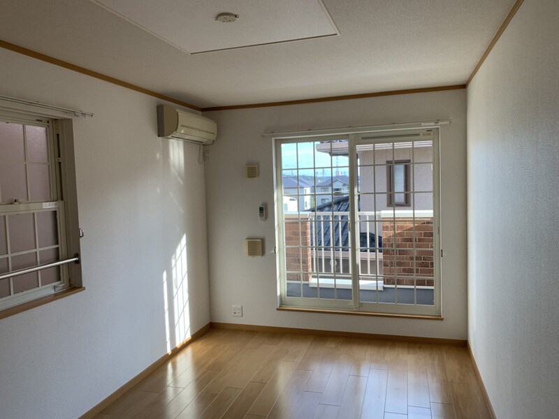 ヴィラ・ポポラーレⅠの物件内観写真