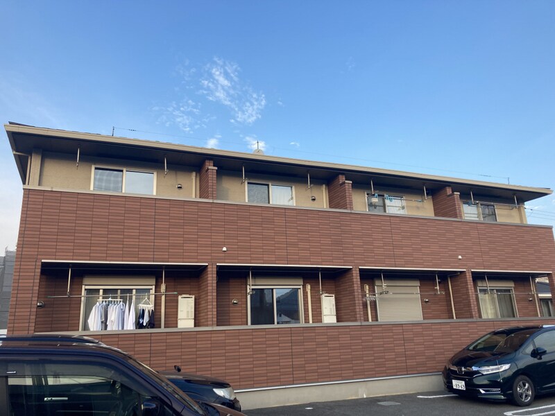 メゾン ロングフィールドの物件外観写真