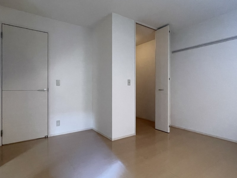 リバーハイツ東堀の物件内観写真