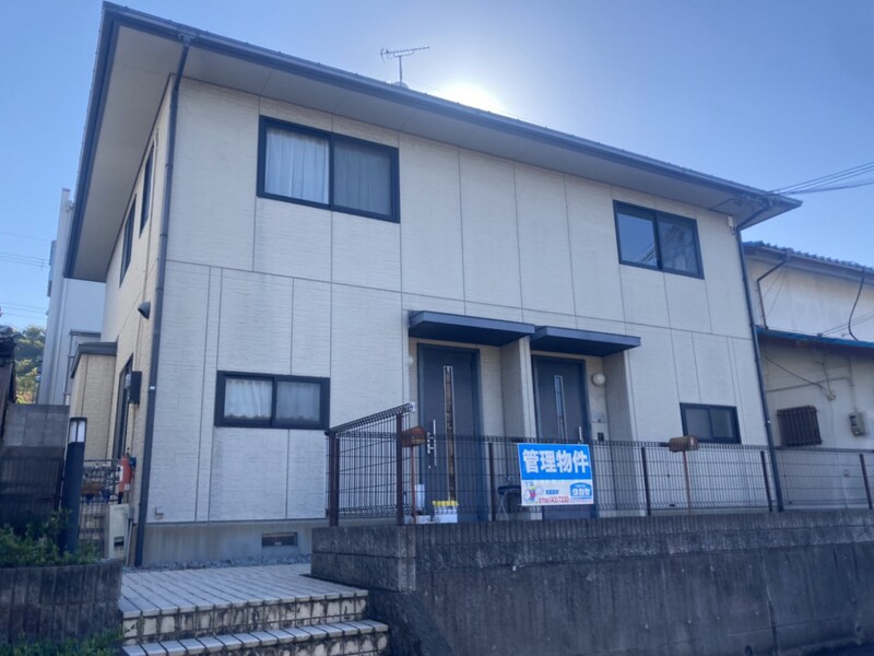 グラス・ハープの物件外観写真