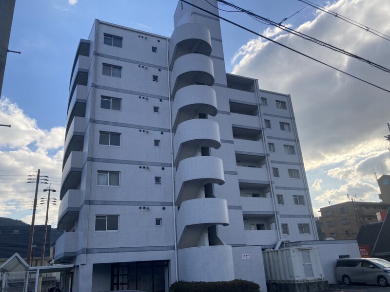 ハイツ赤坂の物件外観写真