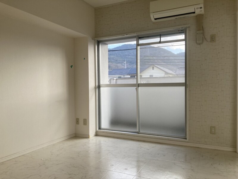 ハイツ赤坂の物件内観写真