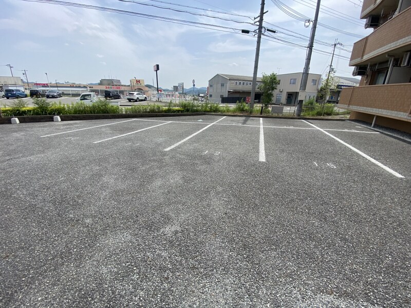 アーバン・フラッツ加西の物件外観写真