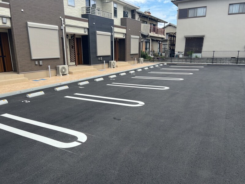 メゾン・カルムBの物件外観写真