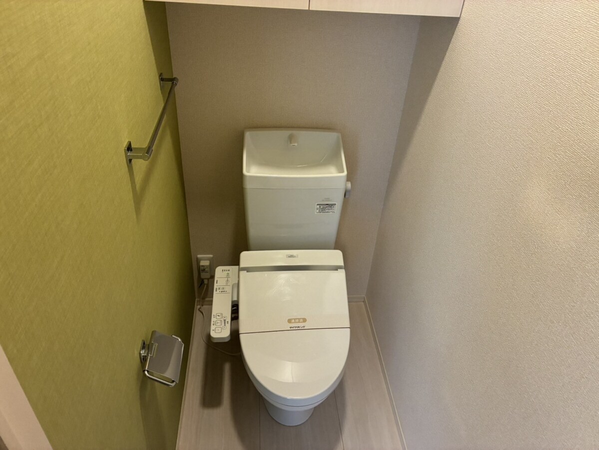 ラフィーネ亀山の物件内観写真