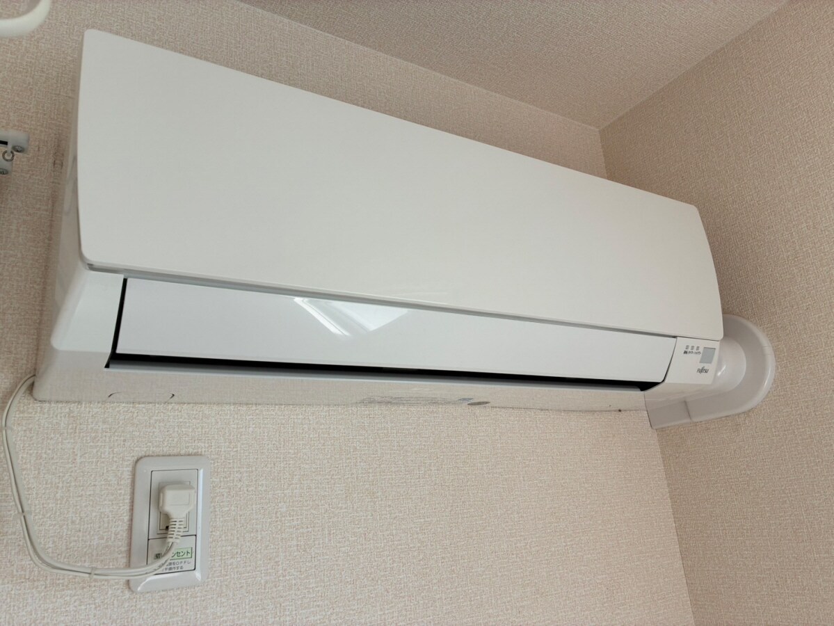 ラフィーネ亀山の物件内観写真