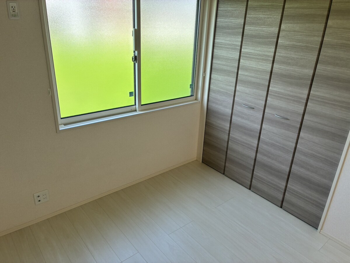 ラフィーネ亀山の物件内観写真