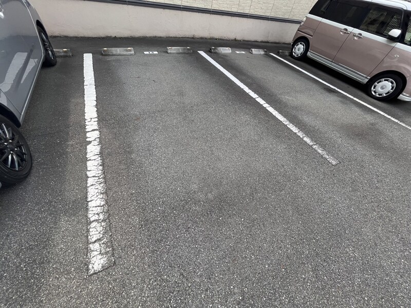 グランモア航Ａ棟の物件外観写真