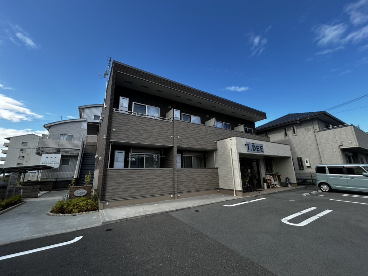 フレシールの物件外観写真