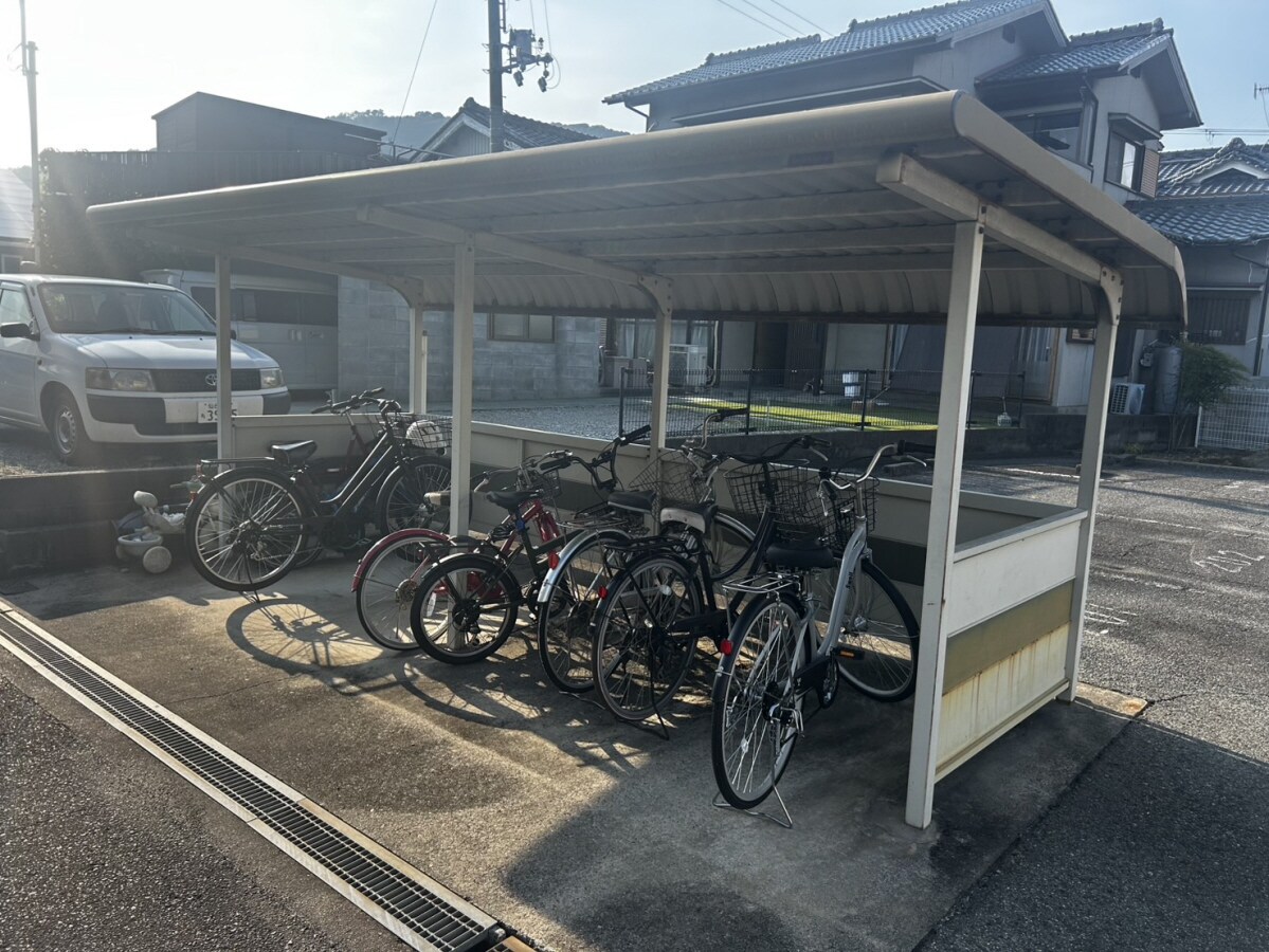 AMBER PEARL（アンバーパール）の物件内観写真