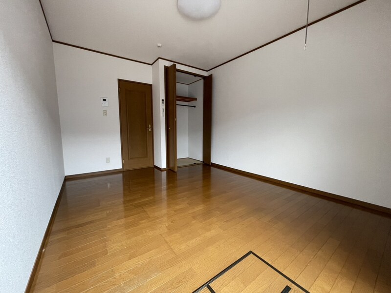 エトランス太子の物件内観写真