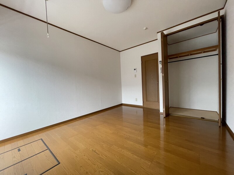 エトランス太子の物件内観写真