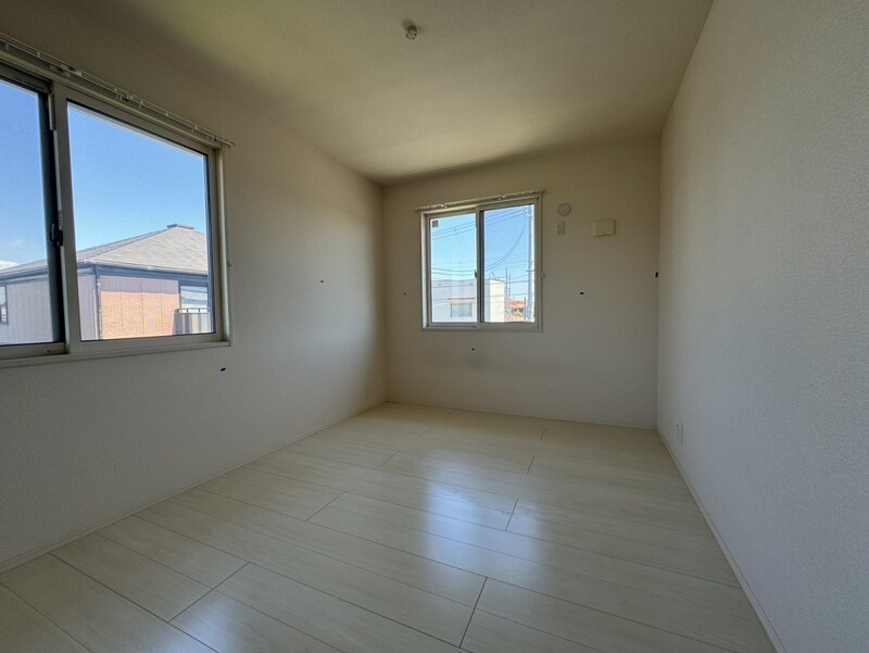 フォーリーフ・ヴィラの物件内観写真