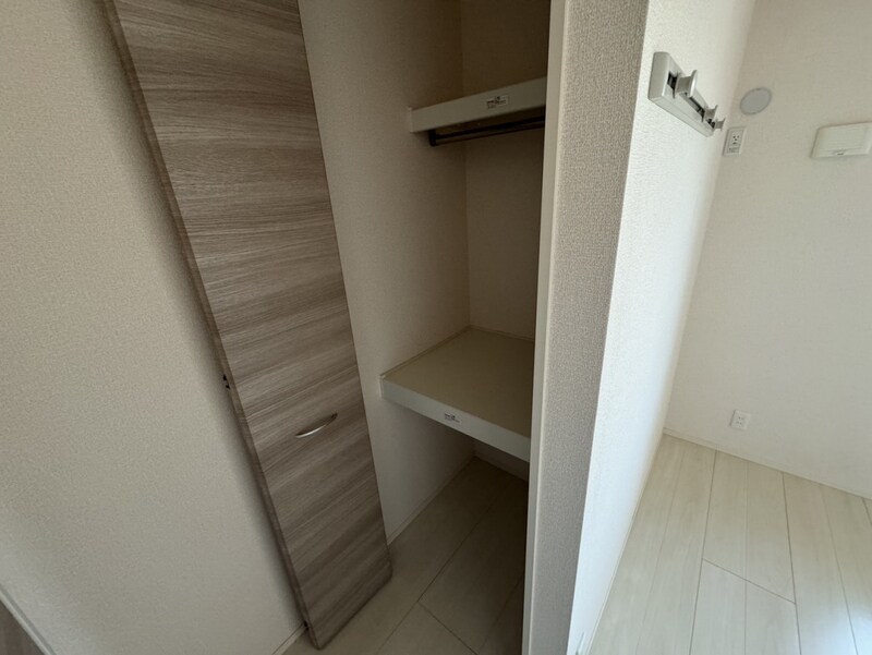 フォーリーフ・ヴィラの物件内観写真