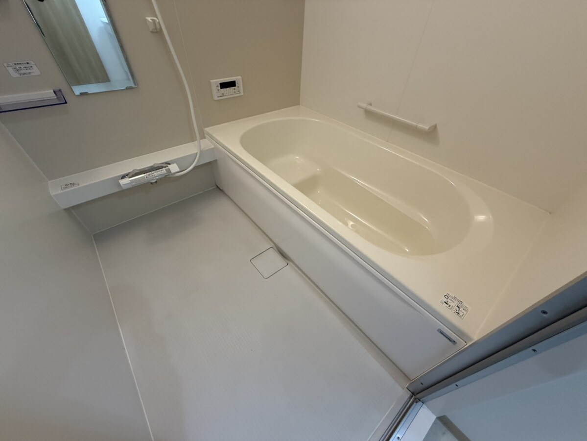 バレンシア三左衛門の物件内観写真